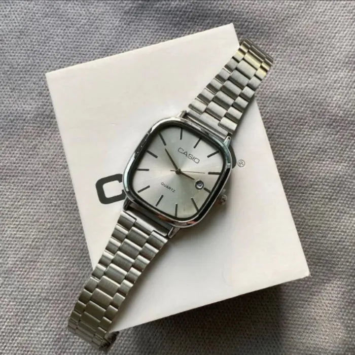 ساعة (casio) الفاخرة