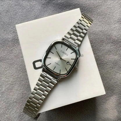 ساعة (casio) الفاخرة